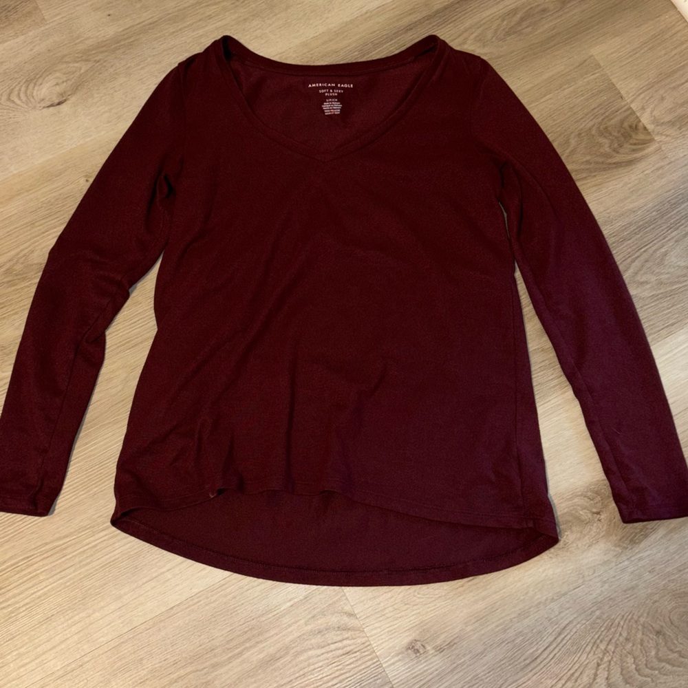 American Eagle shirt